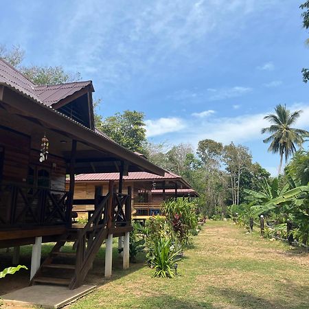 Koh Jum Home Stay Exterior photo