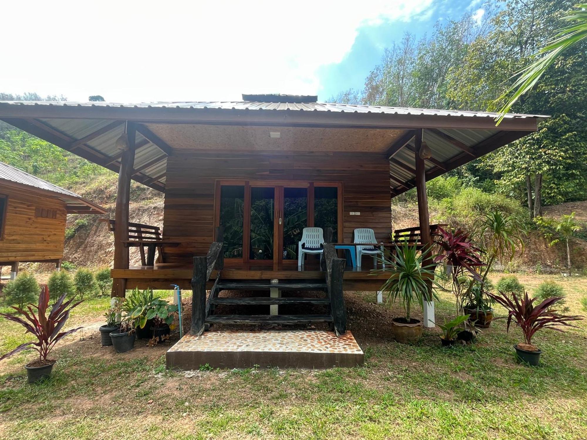 Koh Jum Home Stay Exterior photo